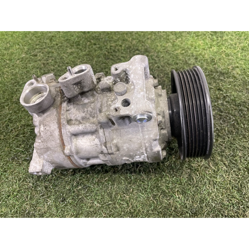 Компрессор кондиционера (отопление и кондиционирование) AUDI A3 8V 2016 1.8 CNSB 5Q0820803F