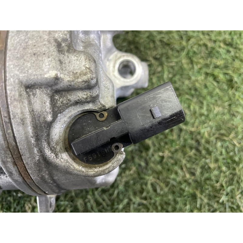 Компрессор кондиционера (отопление и кондиционирование) AUDI A3 8V 2016 1.8 CNSB 5Q0820803F