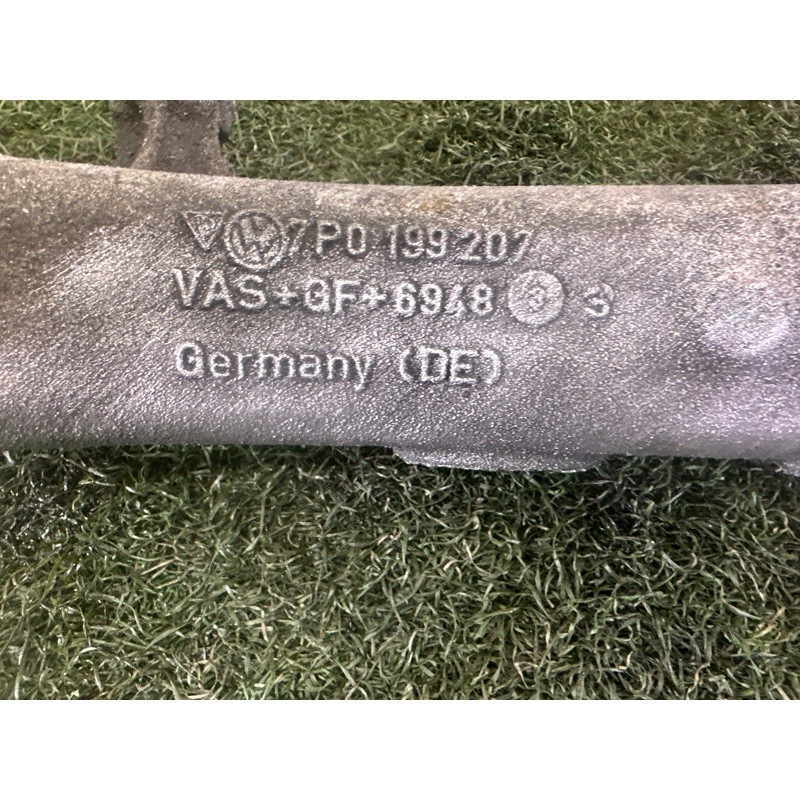 Кронштейн двигателя (кронштейны двигателя) Volkswagen Touareg NF 2013 3.0 Hybrid 7P0199207