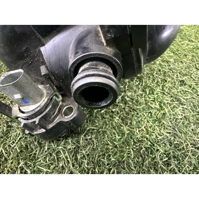 Помпа (система охлаждения) AUDI A4 B8 2013 2.0 TFSI 06H121026DR