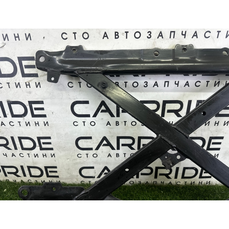 Распорка переднего подрамника (подвеска) AUDI A4 B8 2014 2.0 TFSI 8K1399345E