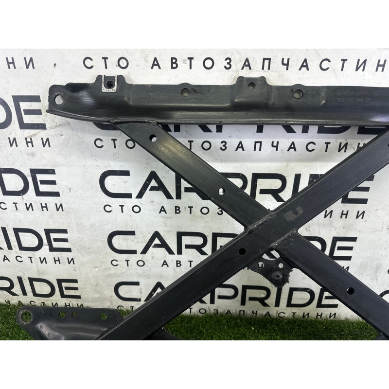 Распорка переднего подрамника (подвеска) AUDI A4 B8 2014 2.0 TFSI 8K1399345E