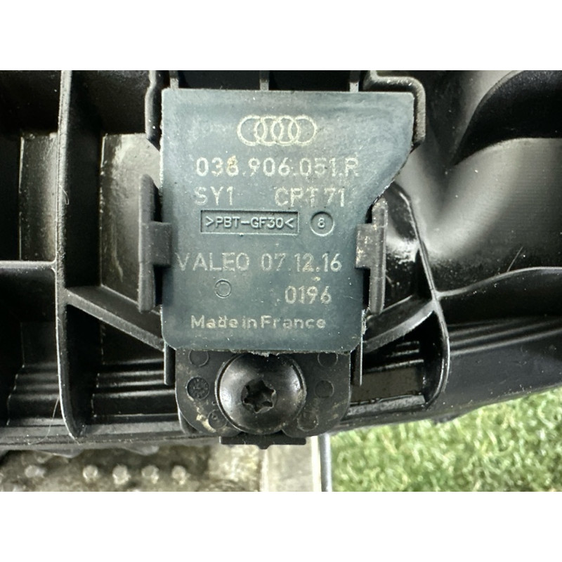 Коллектор впускной (впускная система) AUDI Q7 4M 2017 2.0 TFSI 06L133201T