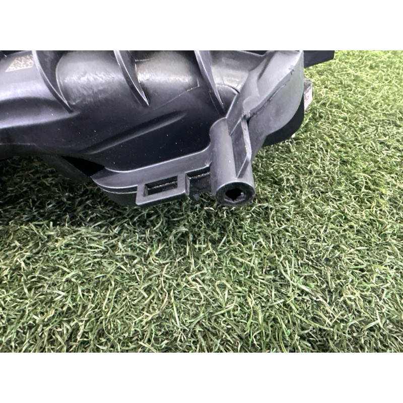 Коллектор впускной (впускная система) AUDI A3 8V 2016 1.8 CNSB 06L133201AA