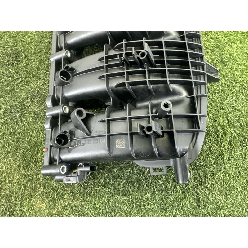 Коллектор впускной (впускная система) AUDI A3 8V 2016 1.8 CNSB 06L133201AA