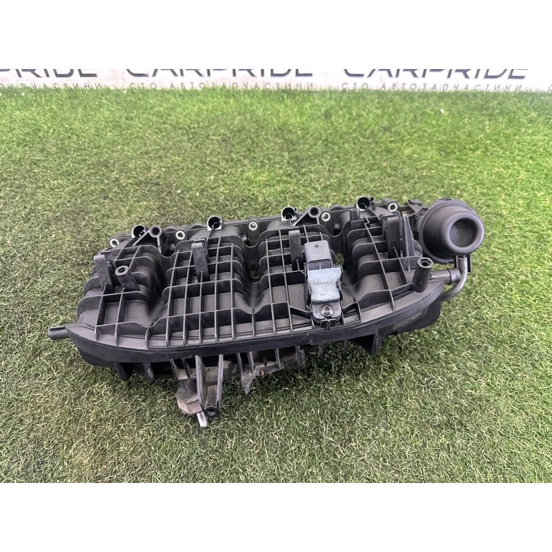 Коллектор впускной (впускная система) AUDI A3 8V 2016 1.8 CNSB 06L133201AA