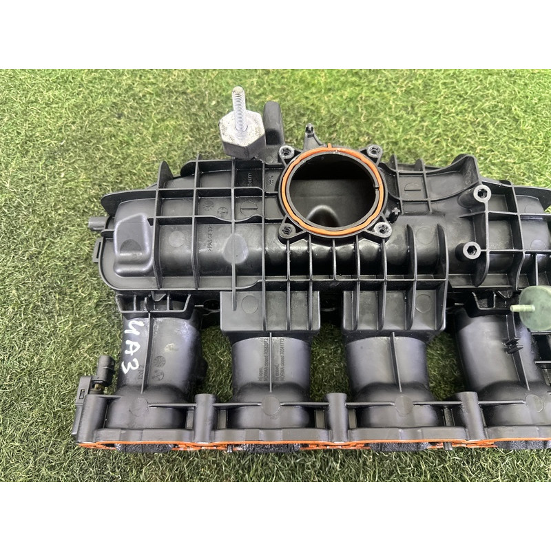 Коллектор впускной (впускная система) AUDI A3 8V 2016 1.8 CNSB 06L133201AA