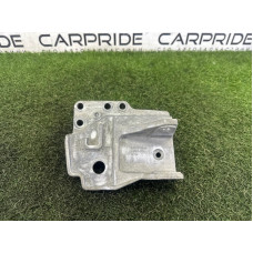 Кронштейн подушки двигателя