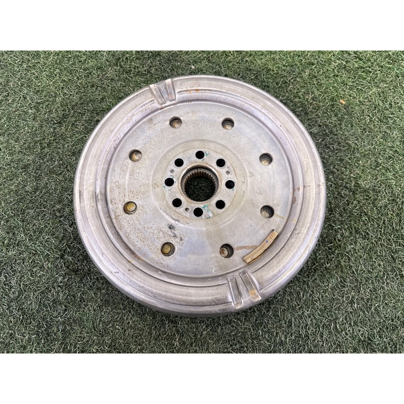 Маховик (двигатель и элементы) AUDI A3 8V 2016 1.8 CNSB 06K105266J