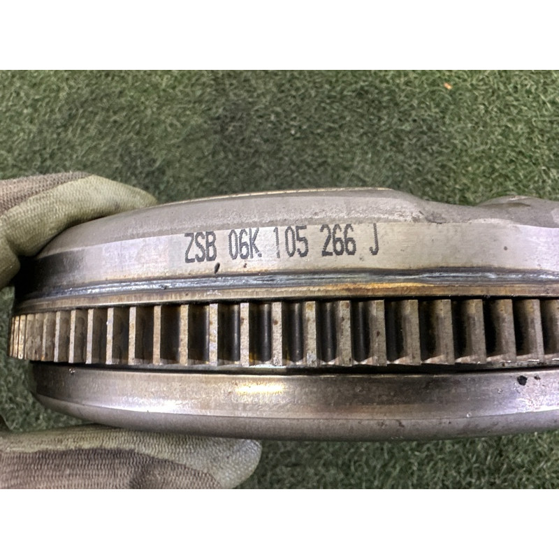 Маховик (двигатель и элементы) AUDI A3 8V 2016 1.8 CNSB 06K105266J