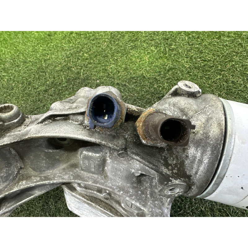 Корпус масляного фильтра (двигатель и элементы) AUDI A4 B8 2013 2.0 TFSI 06J903143AK