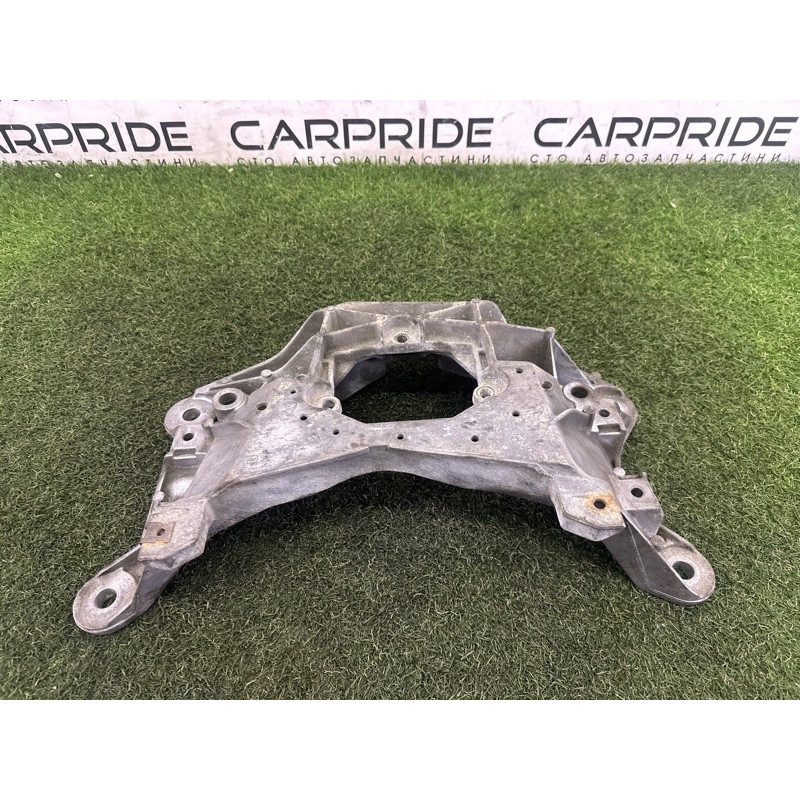 Траверса (трансмісія) AUDI A4 B8 2013 2.0 TFSI 4H0399263L