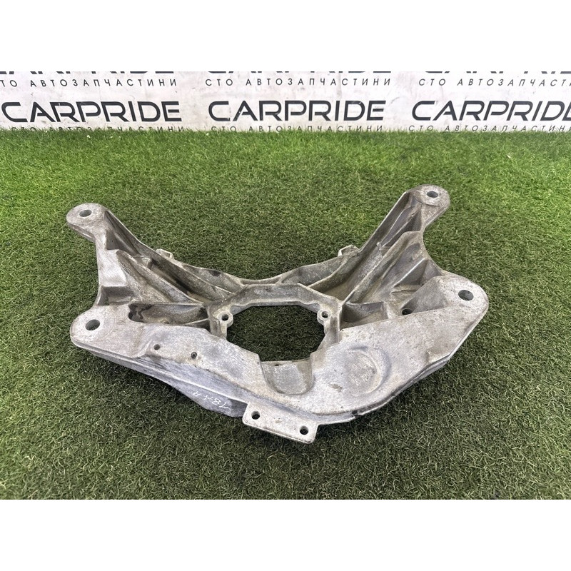 Траверса (трансмісія) AUDI A4 B8 2013 2.0 TFSI 4H0399263L