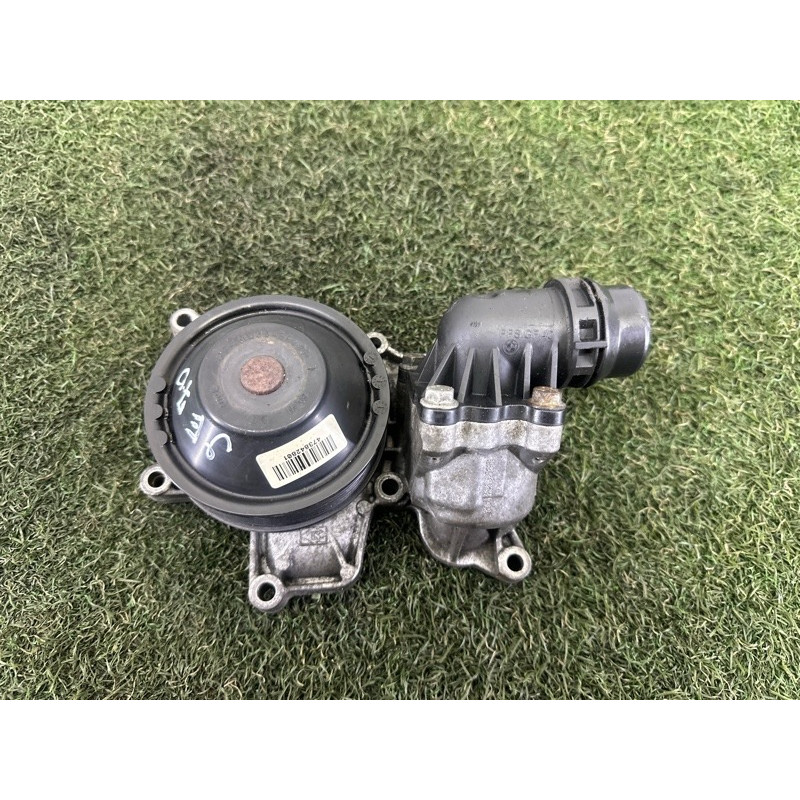 Помпа (система охлаждения) BMW X5 E70 2010 N57D30A 11518516435