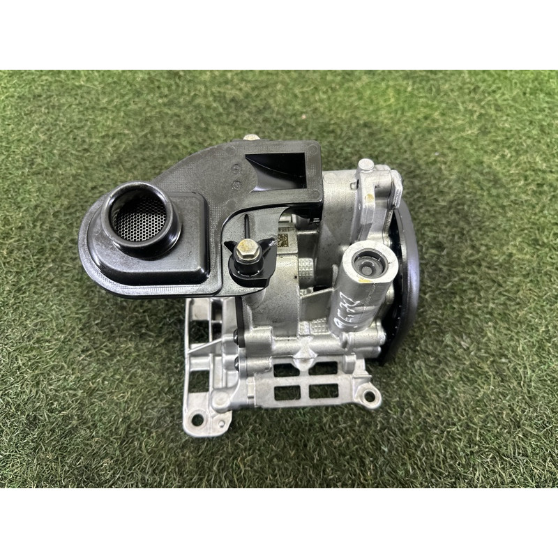 Маслонасос (двигатель и элементы) BMW X5 E70 2010 N57D30A 11417805316
