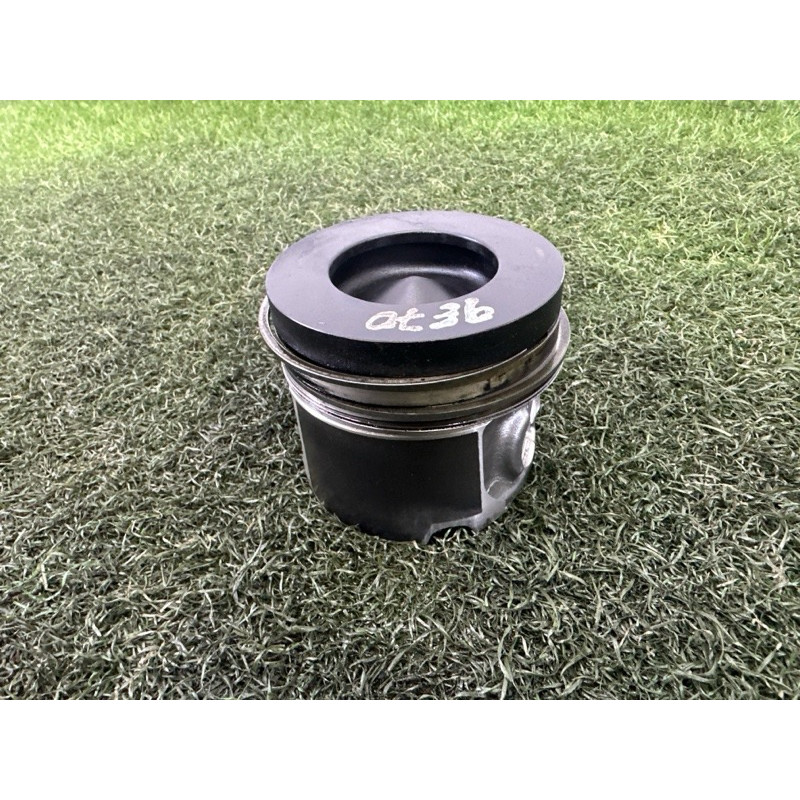 Поршень (двигатель и элементы) BMW X5 E70 2010 N57D30A 11257805329