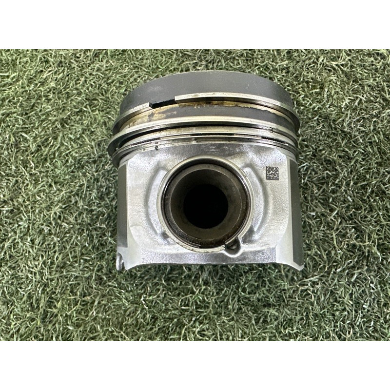 Поршень (двигатель и элементы) BMW X5 E70 2010 N57D30A 11257805329