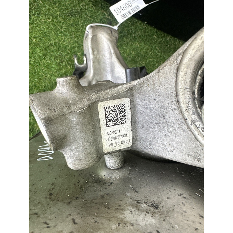 Цапфа подвески (подвеска) AUDI A4 B9 2017 2.0 TFSI 8W0505431P
