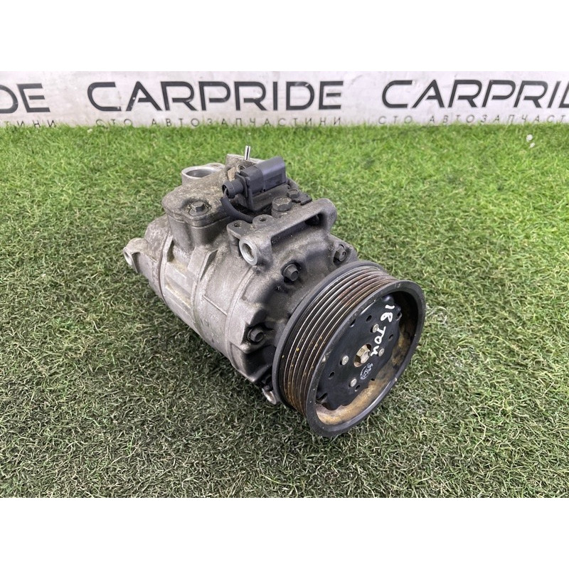 Компрессор кондиционера (отопление и кондиционирование) Volkswagen Touareg NF 2011 3.6 7P0820803E