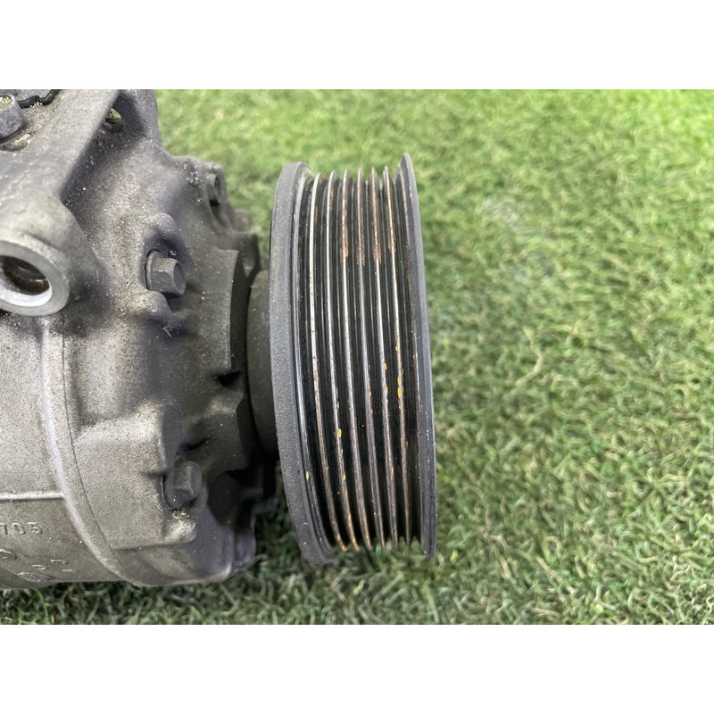 Компрессор кондиционера (отопление и кондиционирование) Volkswagen Touareg NF 2011 3.6 7P0820803E