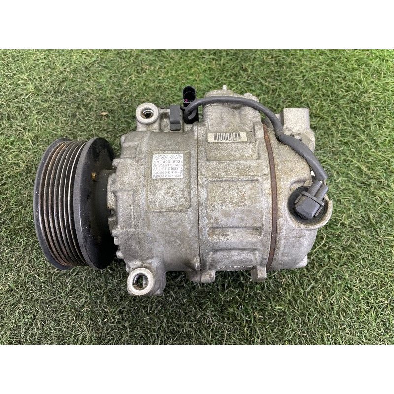 Компрессор кондиционера (отопление и кондиционирование) Volkswagen Touareg NF 2011 3.6 7P0820803E