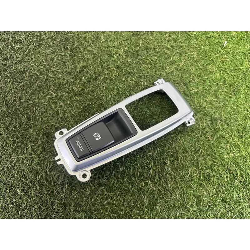 Кнопка стояночного тормоза (электрика / кнопки) BMW X5 E70 2010 N57D30A 61319148508