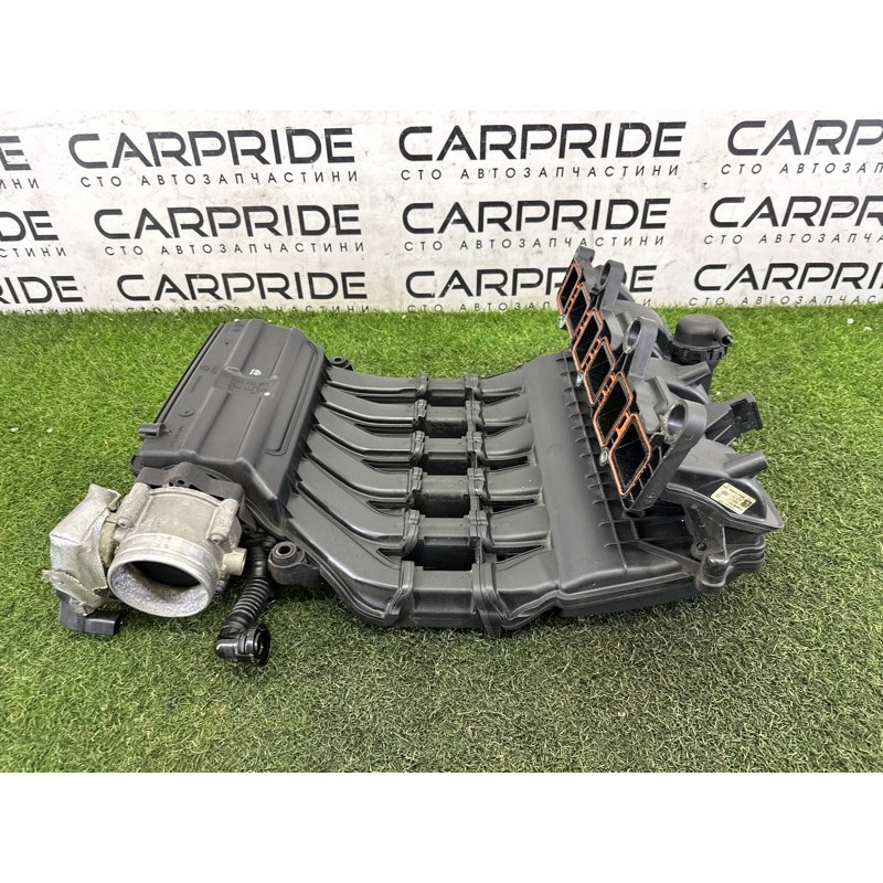 Коллектор впускной (впускная система) Volkswagen Touareg NF 2011 3.6 03H133201AE