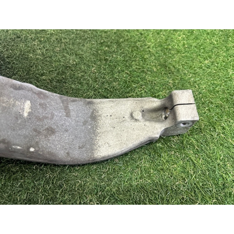 Поворотный кулак (подвеска) LAND ROVER Range Rover L405 2016 5.0 LR099019