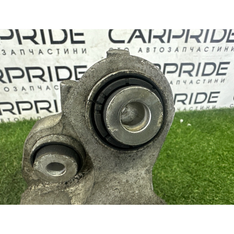 Цапфа подвески (подвеска) LAND ROVER Range Rover L405 2016 5.0 LR038551