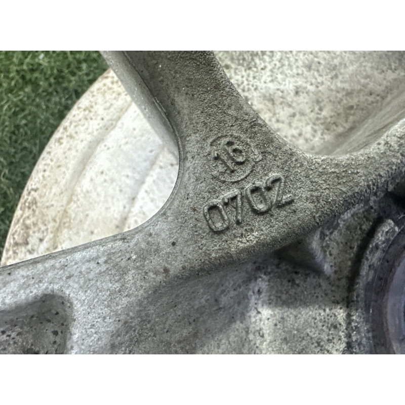 Цапфа подвески (подвеска) LAND ROVER Range Rover L405 2016 5.0 LR038551