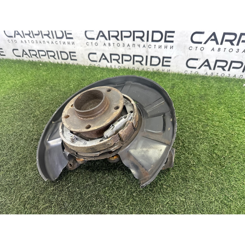 Цапфа подвески (подвеска) BMW 3-series E90 2010 3.0 N54 33326783667