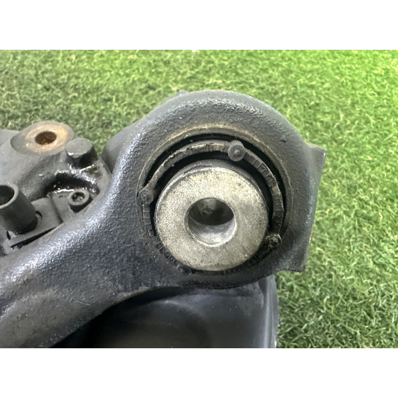 Цапфа подвески (подвеска) BMW 3-series E90 2010 3.0 N54 33326783667