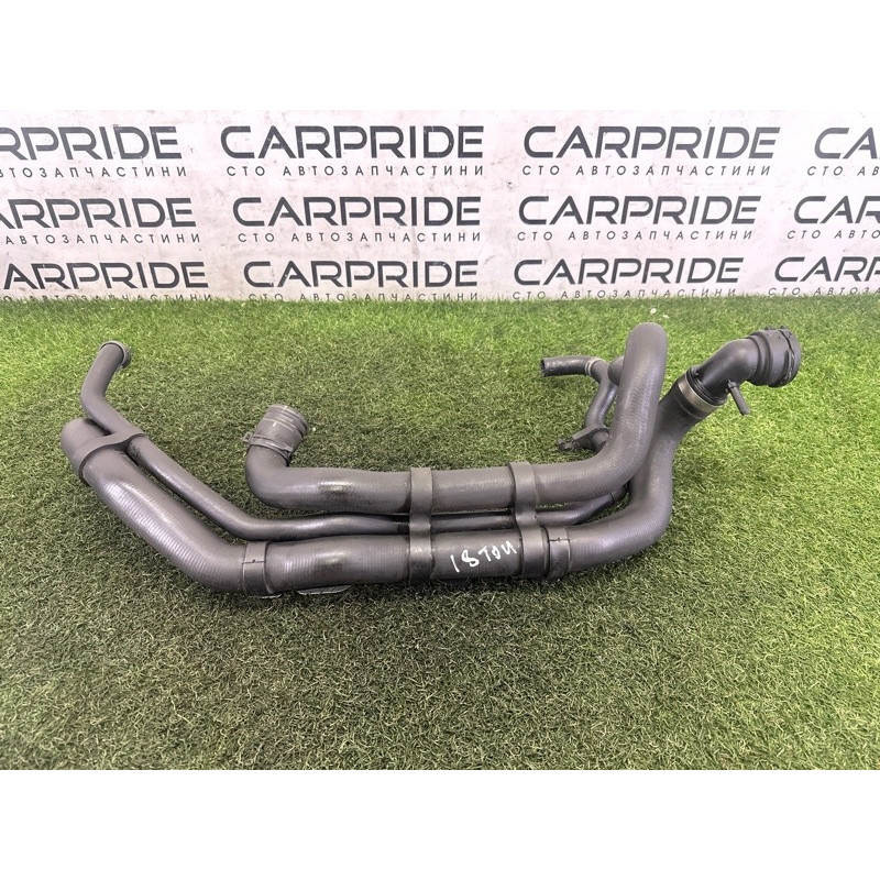 Патрубок (система охлаждения) Volkswagen Touareg NF 2011 3.6 7P6122101L