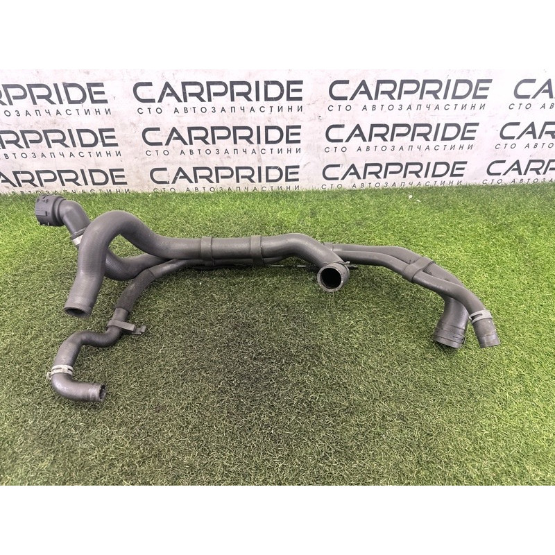 Патрубок (система охлаждения) Volkswagen Touareg NF 2011 3.6 7P6122101L