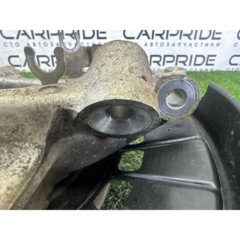 Цапфа подвески (подвеска) Volkswagen Touareg NF 2011 3.6 7P0505436A