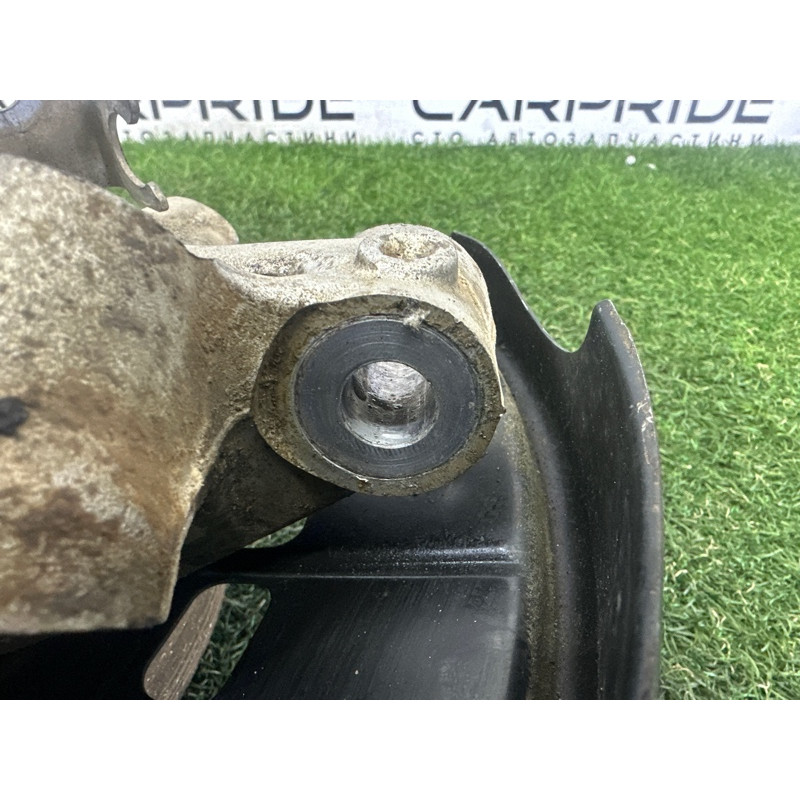 Цапфа подвески (подвеска) Volkswagen Touareg NF 2011 3.6 7P0505436A