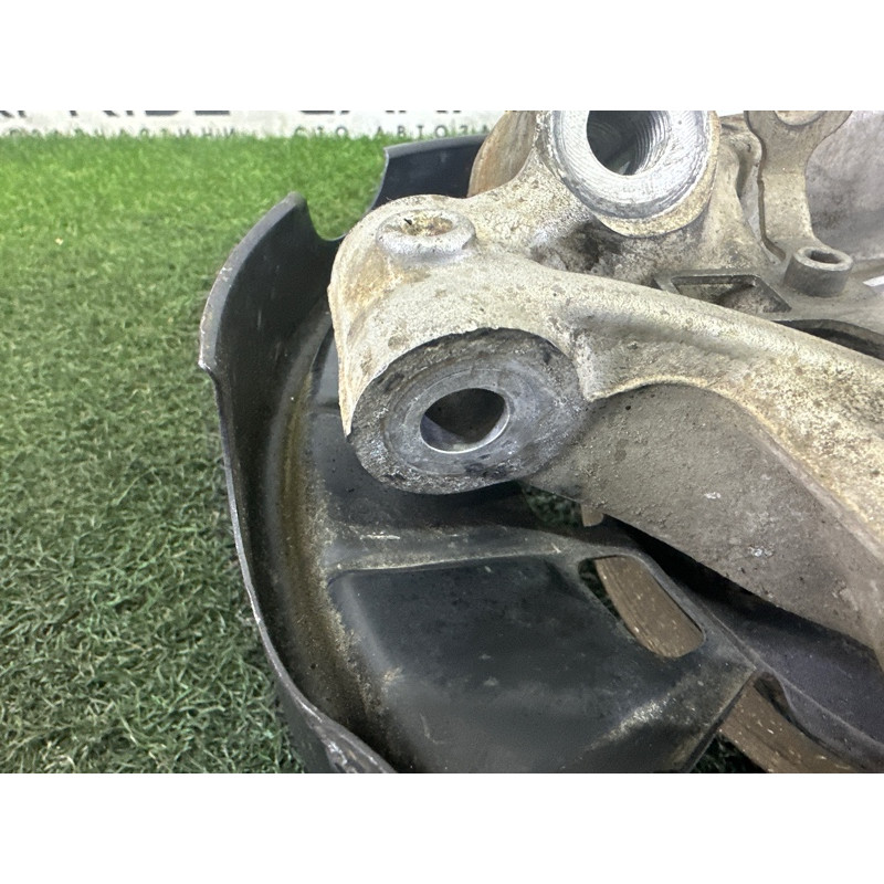 Цапфа подвески (подвеска) Volkswagen Touareg NF 2011 3.6 7P0505436A