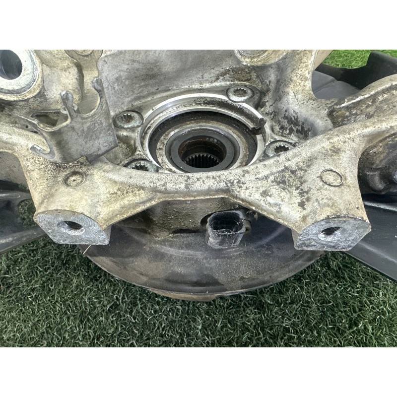 Цапфа подвески (подвеска) Volkswagen Touareg NF 2011 3.6 7P0505436A