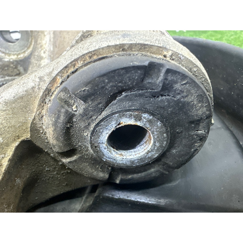 Цапфа подвески (подвеска) Volkswagen Touareg NF 2011 3.6 7P0505436A