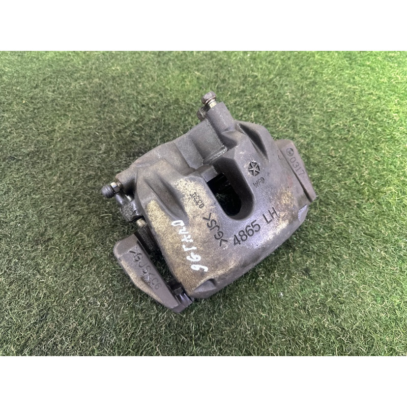 Суппорт тормозной (тормозная система) Jeep Grand Cherokee WK2 2014 3.0 Diesel 68052363AB