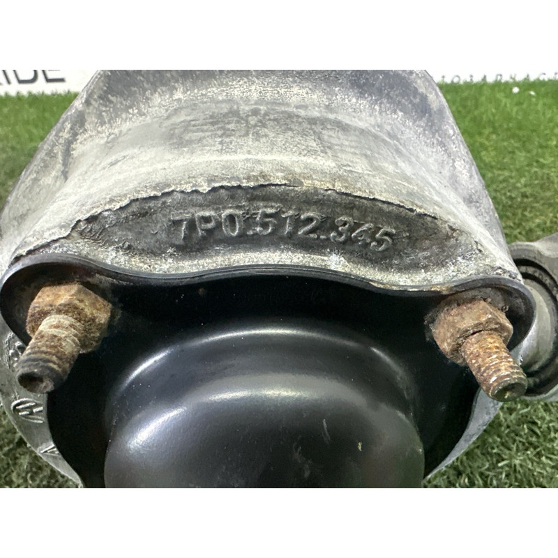 Амортизатор в сборе (подвеска) Volkswagen Touareg NF 2013 3.6 7P6513029BG