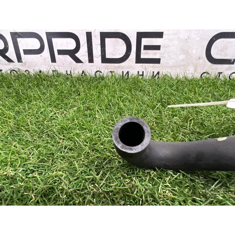 Трубка вентиляції картерових газів (двигун та елементи) Ford Transit Connect 1 2005 1.8L 988f6k608ac