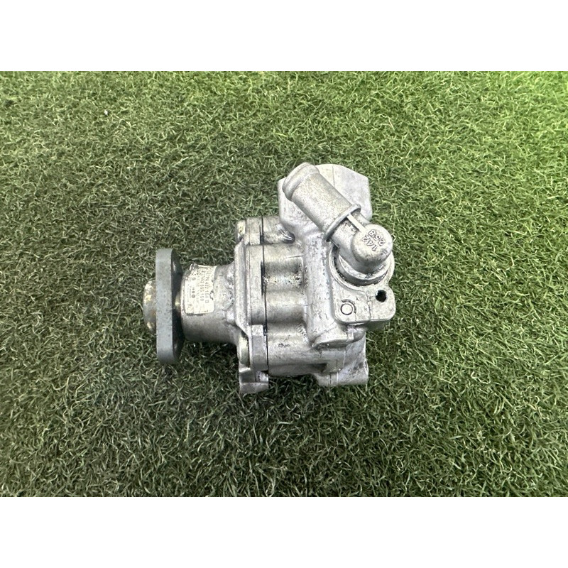 Насос гидроусилителя руля (рулевое управление) Volkswagen Touareg NF 2013 3.6 7P6422154B