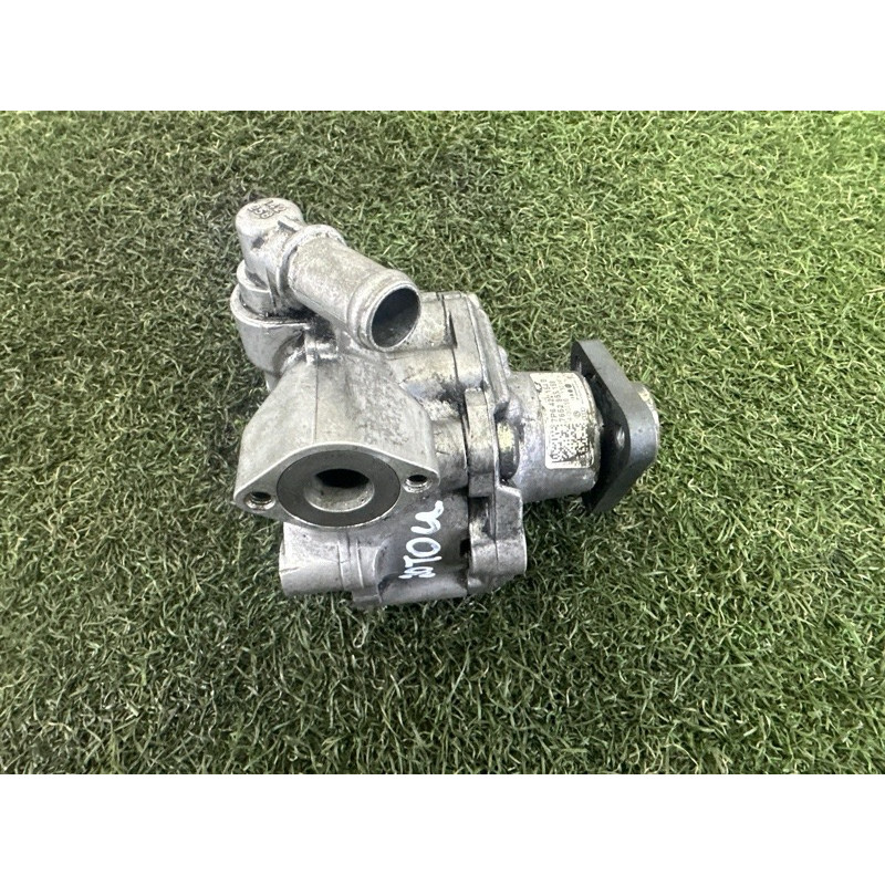 Насос гидроусилителя руля (рулевое управление) Volkswagen Touareg NF 2013 3.6 7P6422154B