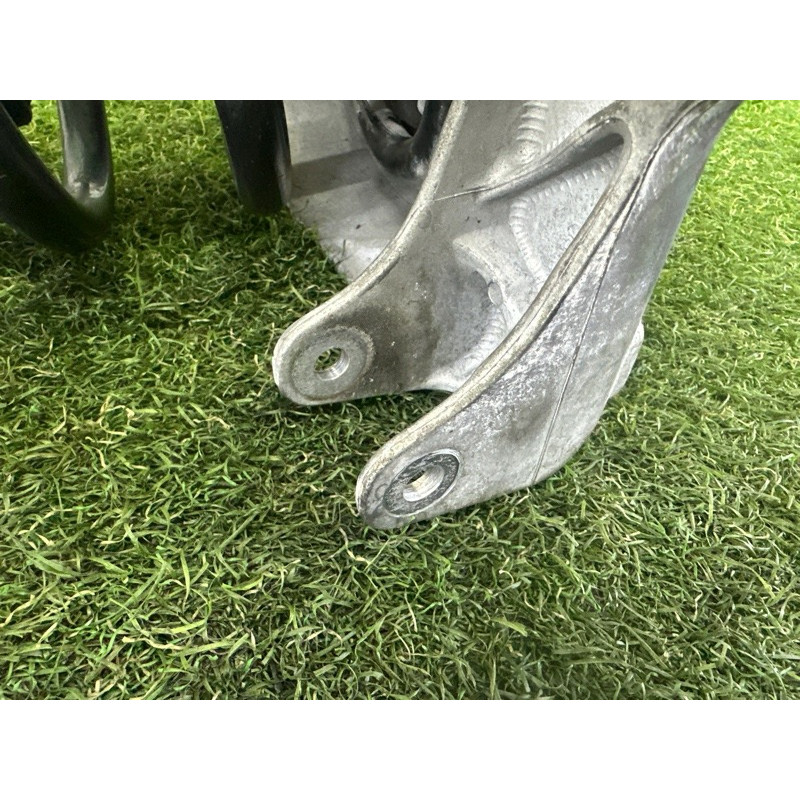 Амортизатор в сборе (подвеска) AUDI Q5 8R 2012 3.2 8R0413031F