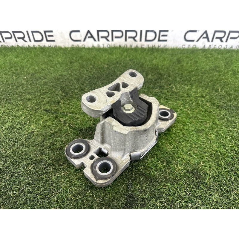 Подушка КПП (трансмиссия) LAND ROVER Range Rover Evoque L538 2016 2.0 LR061456