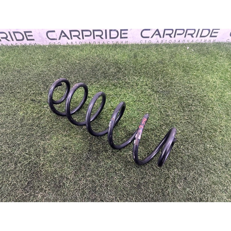 Пружина подвески (подвеска) AUDI A4 B8 2014 2.0 TFSI 8K0511115DF