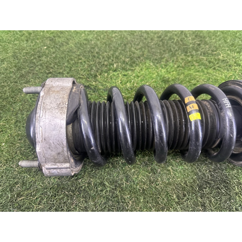 Амортизатор в сборе (подвеска) Volkswagen Touareg NF 2011 3.6 7P6413031AJ