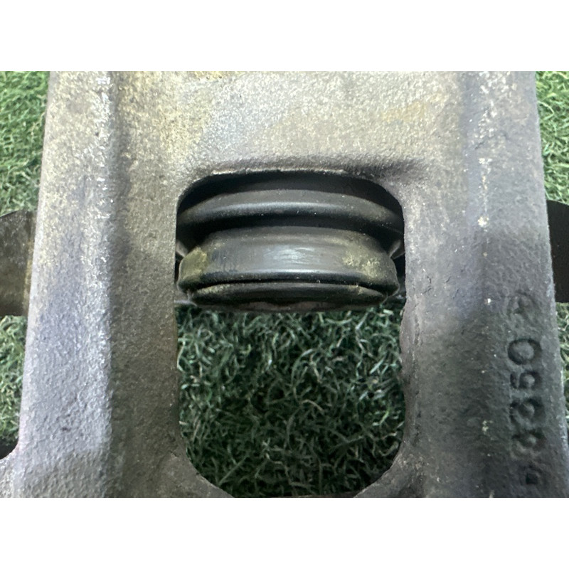 Суппорт тормозной (тормозная система) Jeep Grand Cherokee WK2 2014 3.0 Diesel 68052380AA