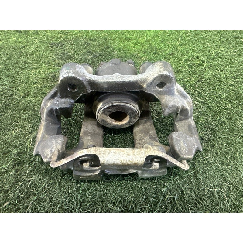 Суппорт тормозной (тормозная система) Jeep Grand Cherokee WK2 2014 3.0 Diesel 68052380AA